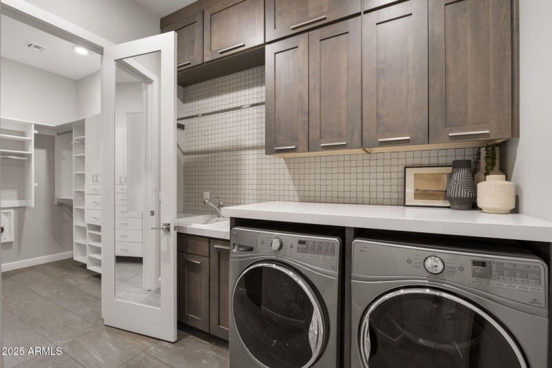 41-web-or-mls-16037-e-ridgestone-dr