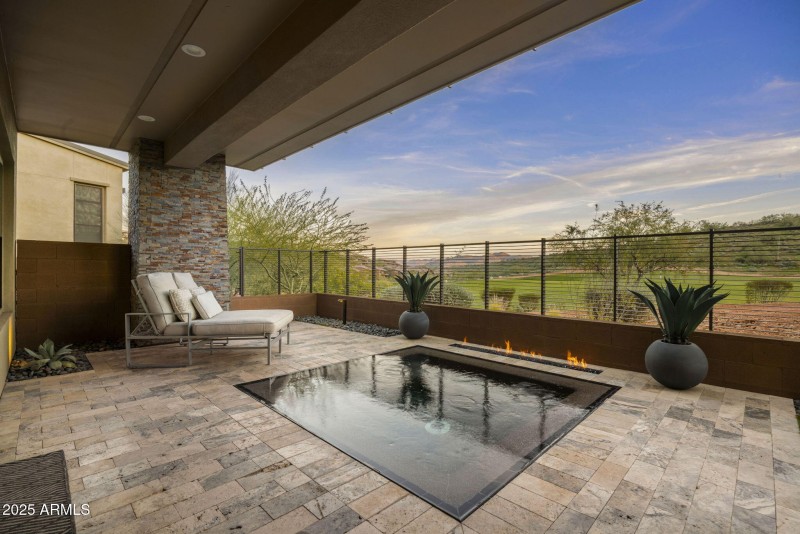 58-web-or-mls-16037-e-ridgestone-dr