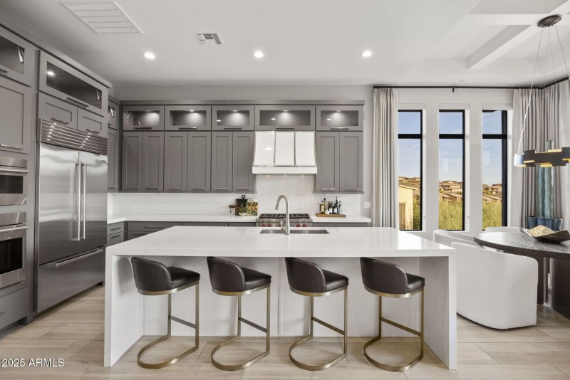 10-web-or-mls-16037-e-ridgestone-dr