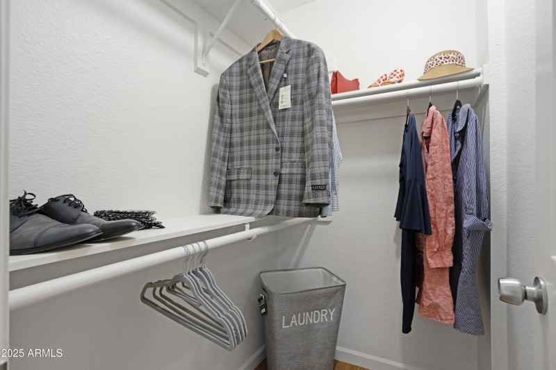 Walk-in Closet