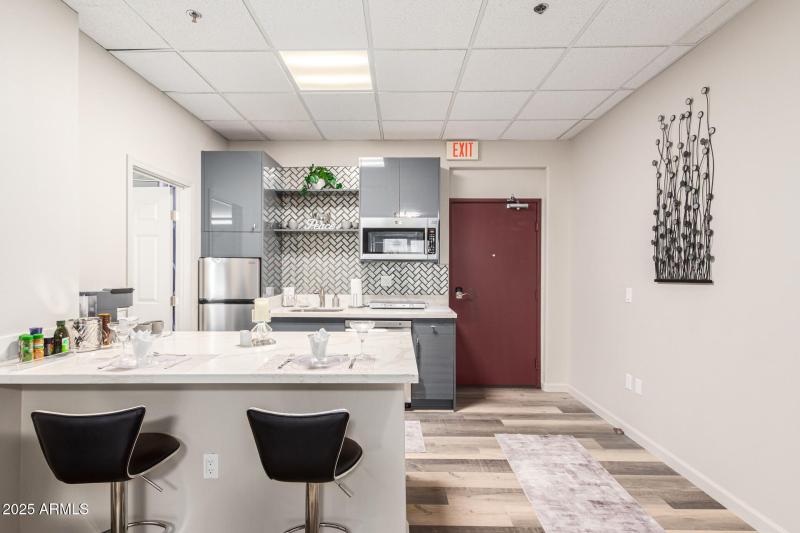 10 - Ave of the Fountains