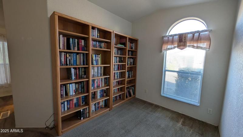 PXL_20251220_164902378