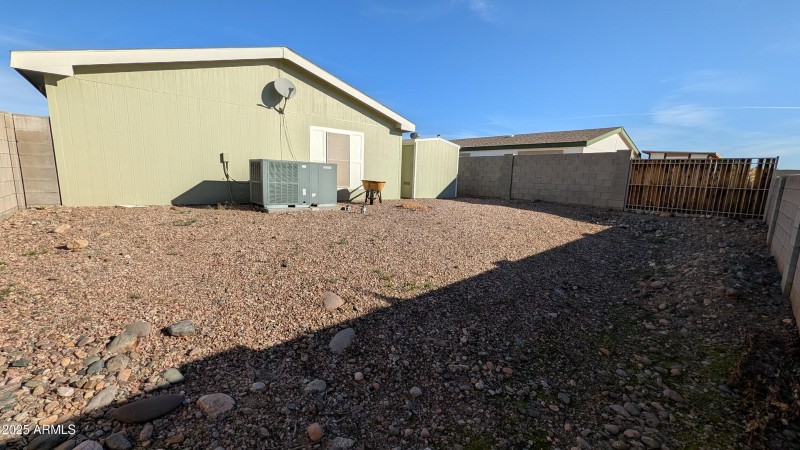 PXL_20251220_165625272