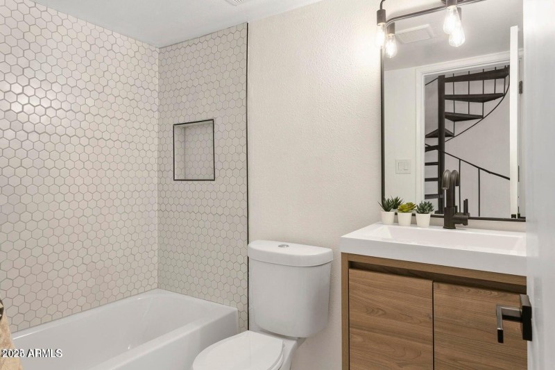 20240215122506334946000000-o