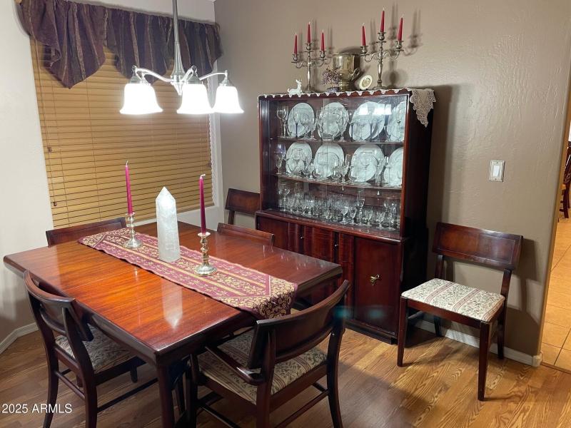 7 Dining Room