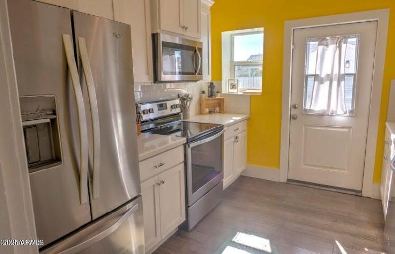 20251212194820962232000000-o