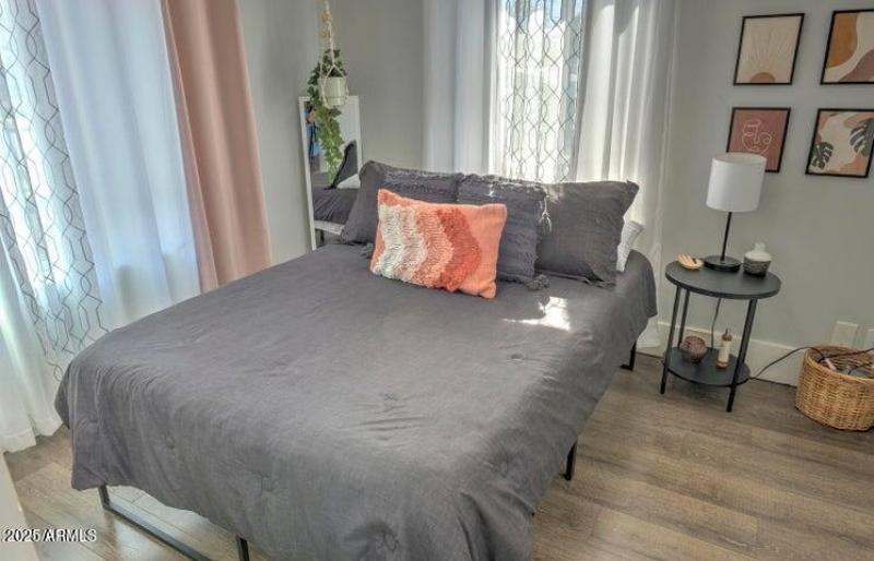 20251212195058410180000000-o