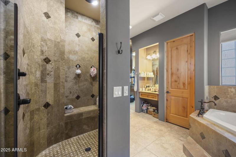 39-web-or-mls-16215-e-saguaro-vista-ct