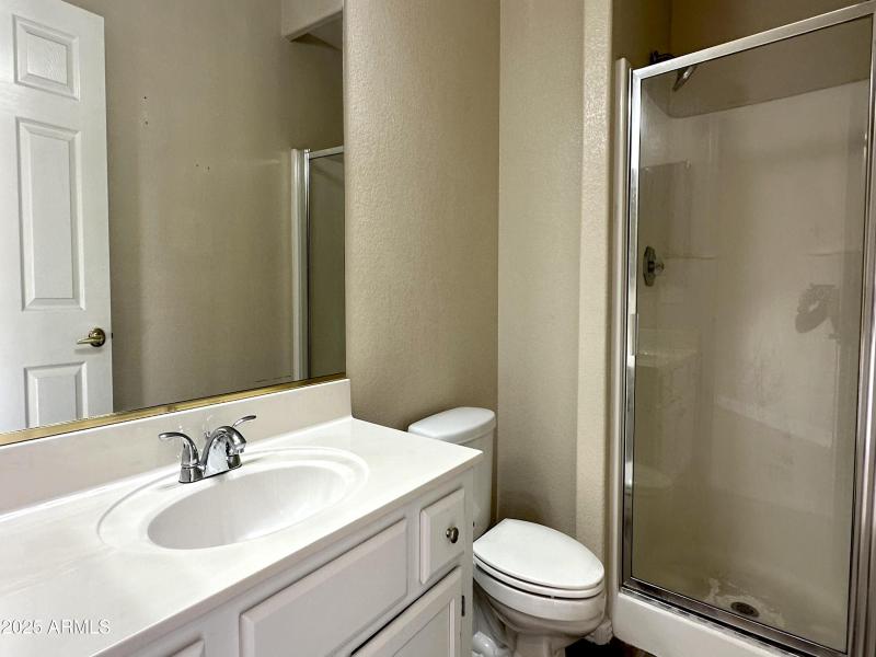 5018 Siesta 3 - 33Upstairs Bathroom