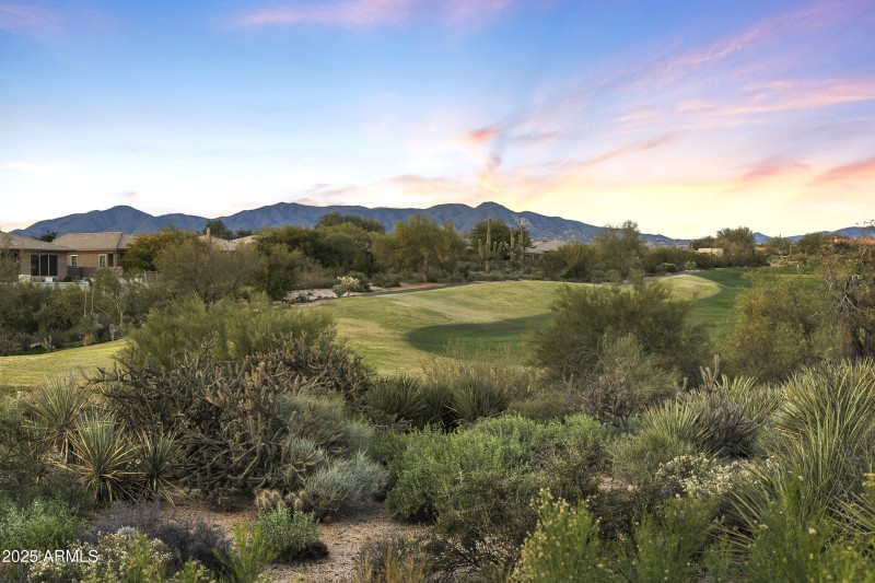 13th hole of Legend Trail