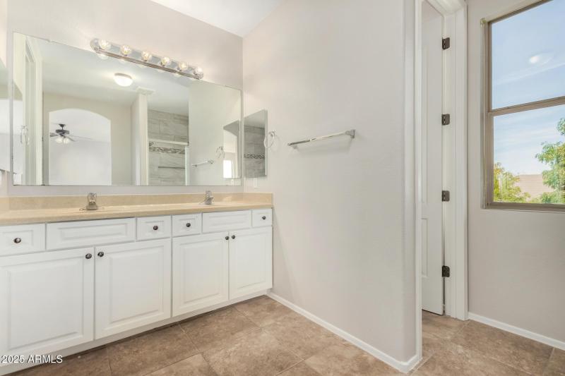 Primary Lavatory & Water Closet