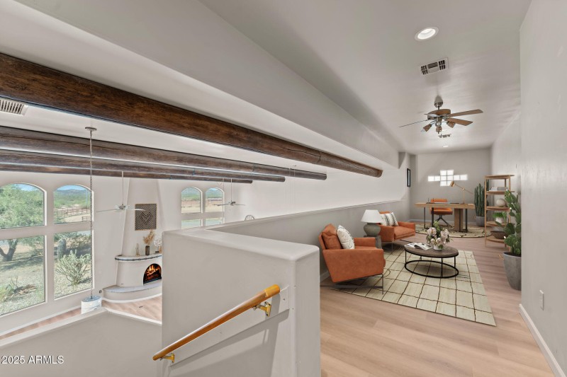 Upstairs hallwaytoMaster Bedroom