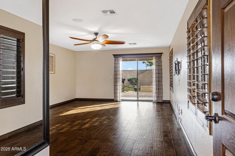 3809 W Five Mile Peak Dr-6