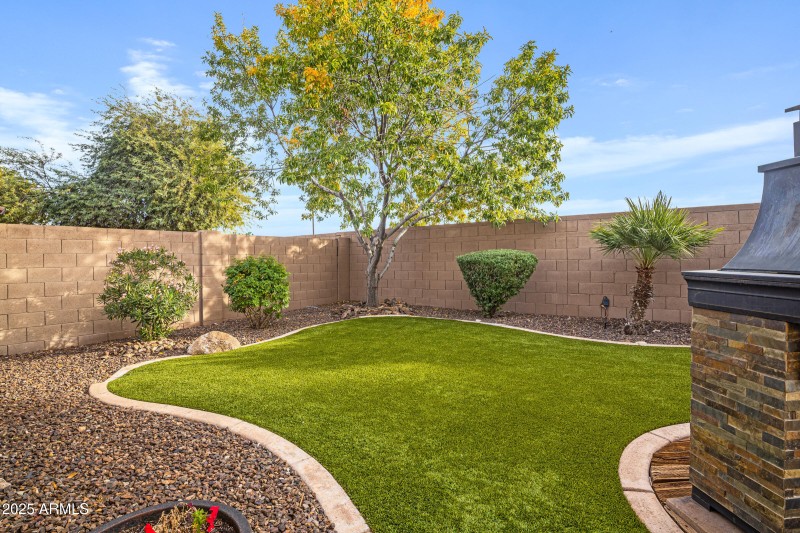 3809 W Five Mile Peak Dr-31