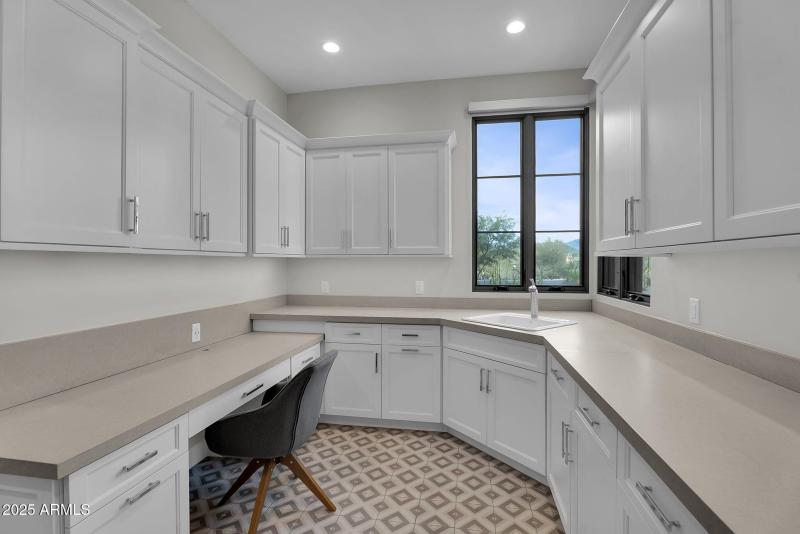 91-web-or-mls-Aniko-86