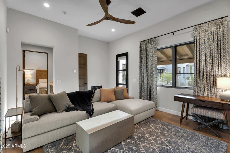 100-web-or-mls-Aniko-95