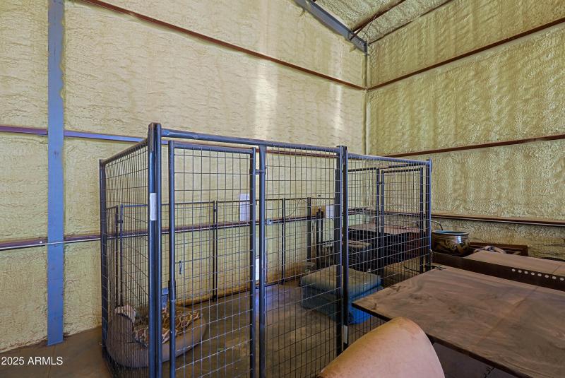 RV Garage 2 - Dog Area 1