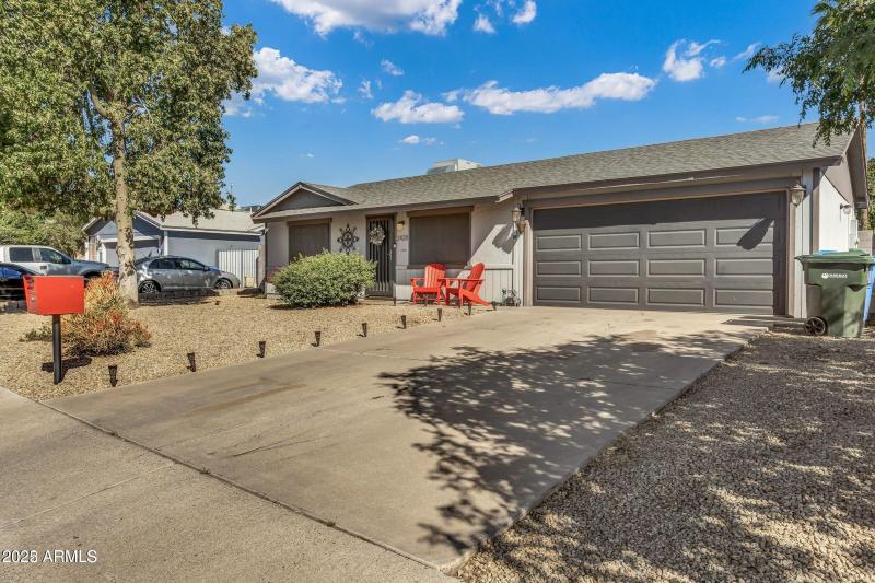 Acoma Front Elevation