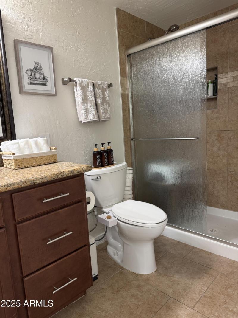 EAF3CAAA-757F-4D1B-8BA1-C2B4DC85199D_1_1