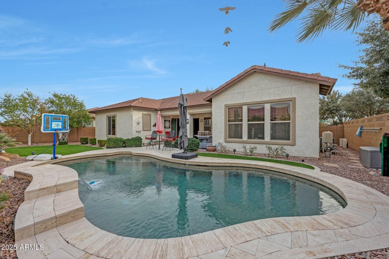 17394 W Lincoln St_pool4