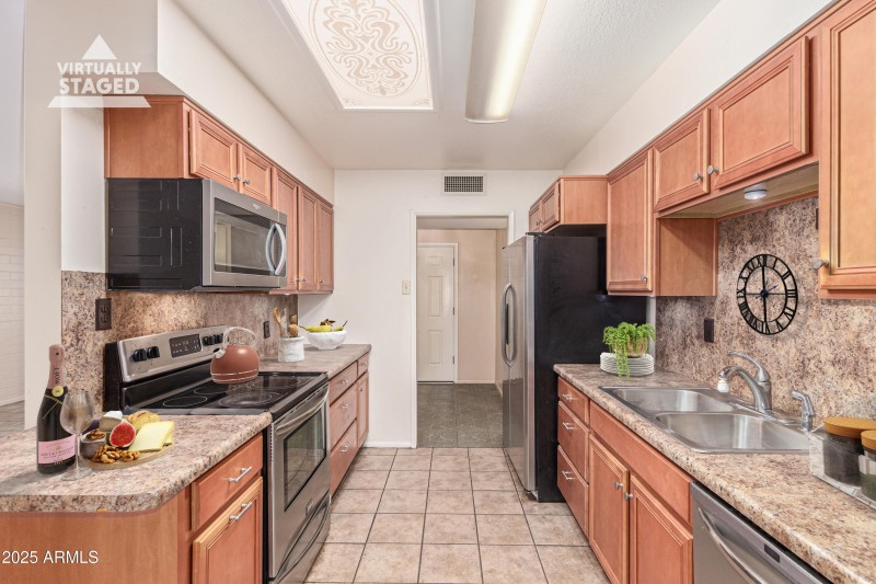 18-Desert Hills.scene