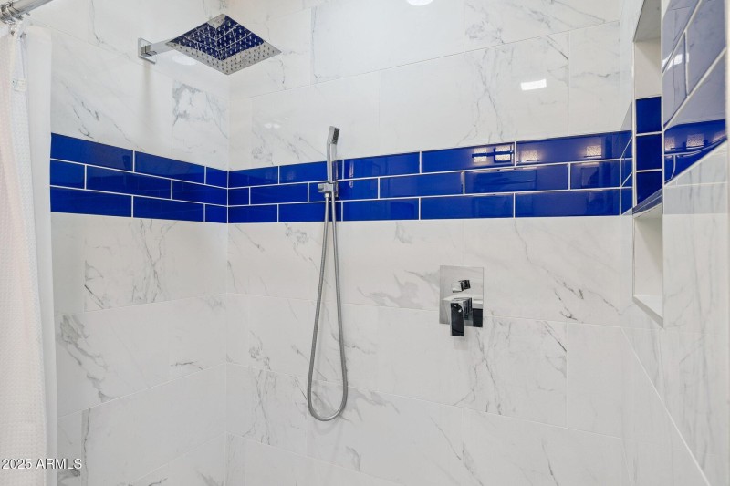 30-web-or-mls-17005-e-nicklaus-dr