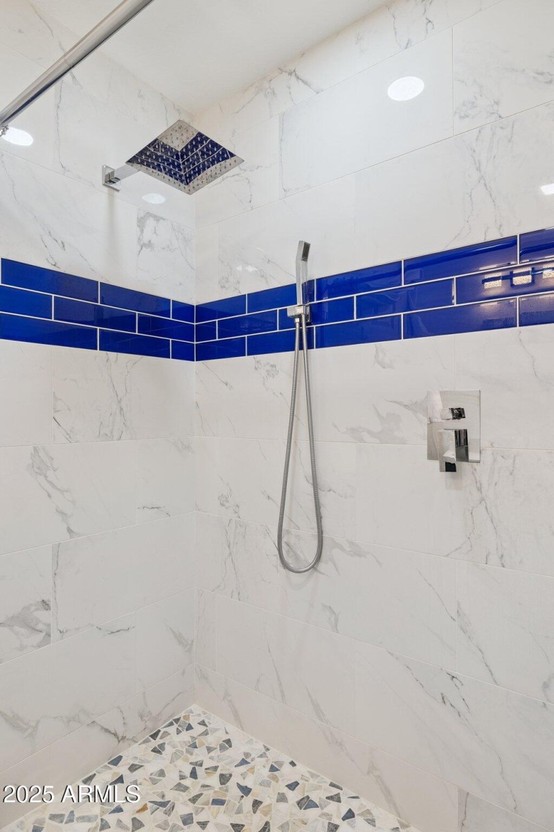 31-web-or-mls-17005-e-nicklaus-dr