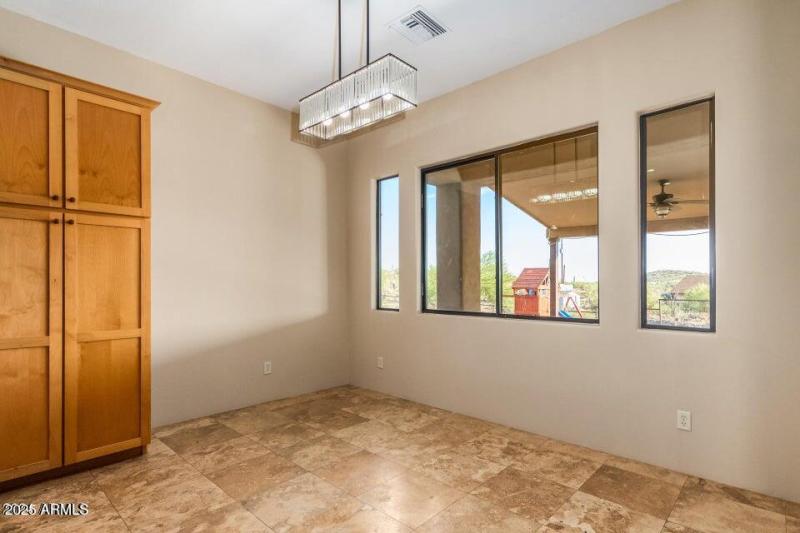 Breakfast nook photo