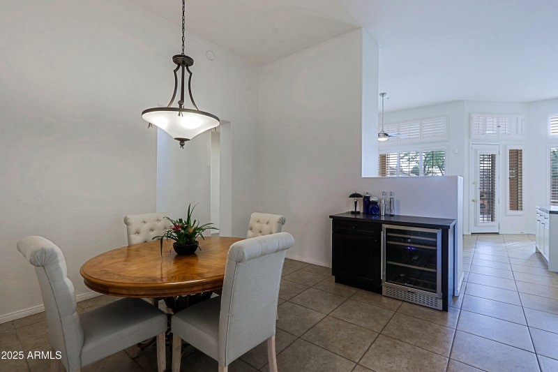 Living and Dining Room 6