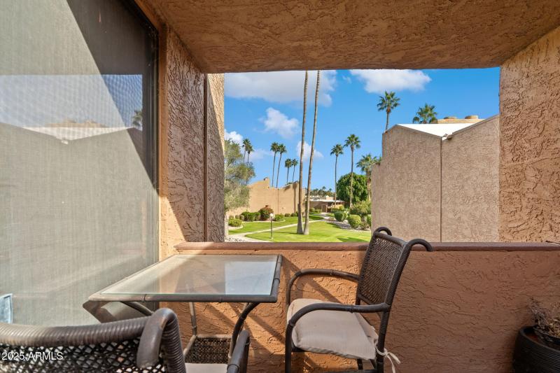 Primary Deck/Patio 3