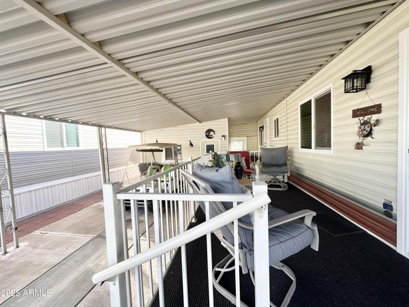 DECK/CARPORT