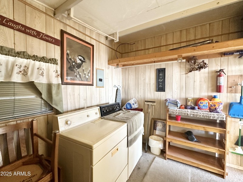 SO MUCH STORAGE SPACE