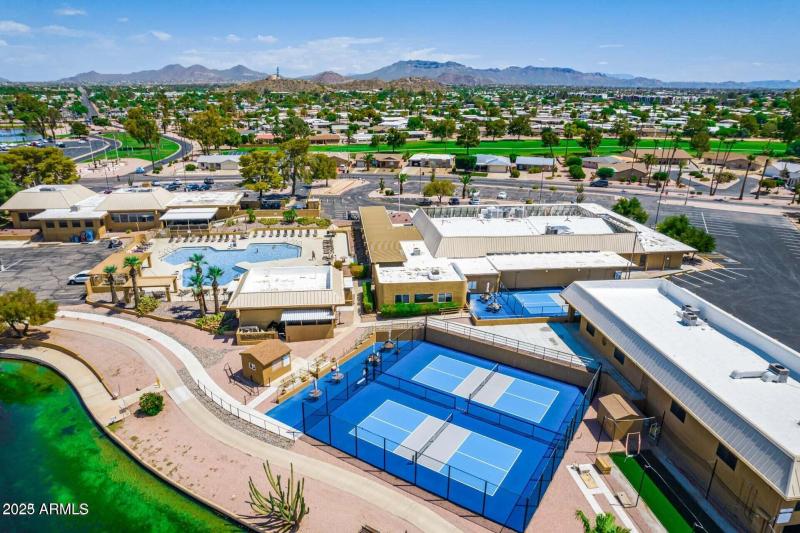 FOS Community Amenities