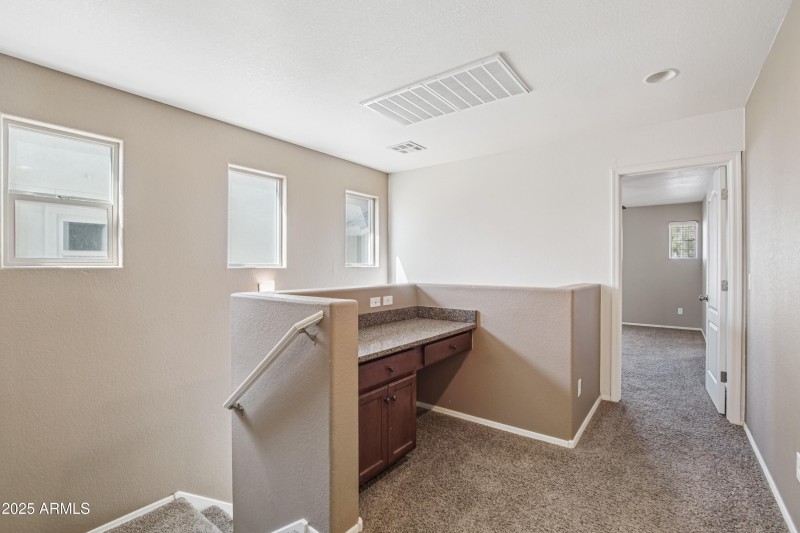 17-print-N Evergreen St-2106-017