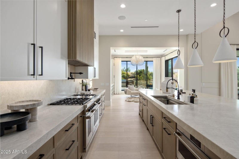 Gourmet Chef's Kitchen