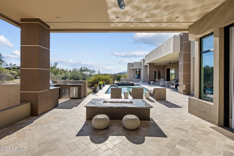 Expansive Patio