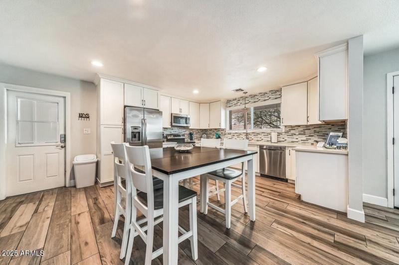 598131842_10161952147557854_668894511291