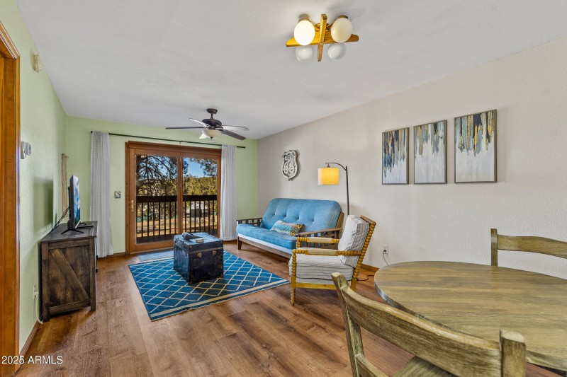 2665 N Valley View Rd Unit 10121-7