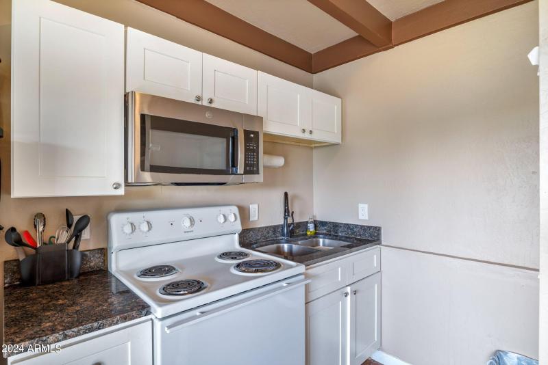 86ClubhouseLn-Concho-AZ-15