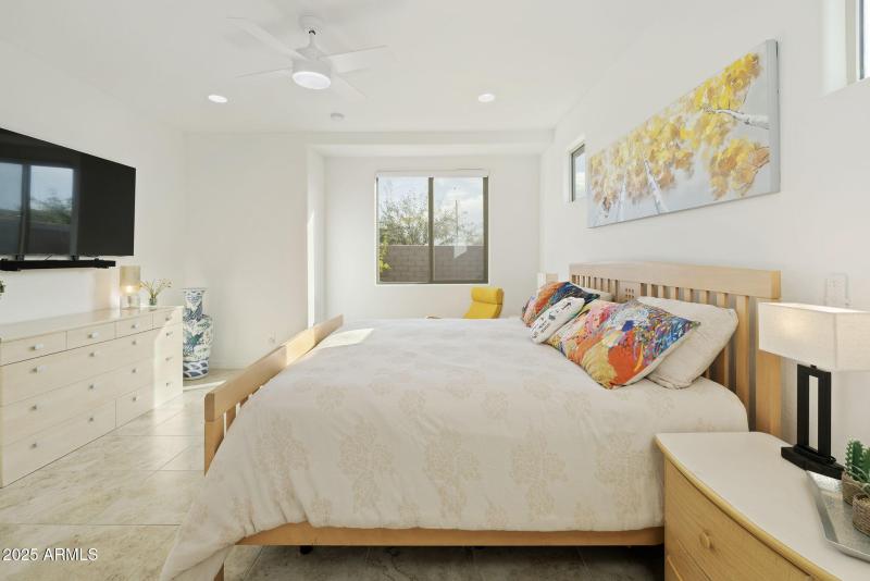 33-web-or-mls-_TM_9160