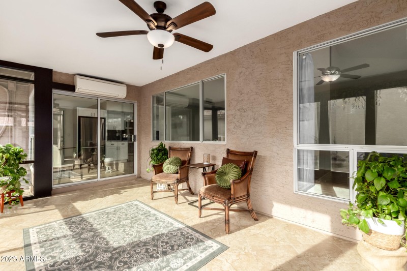 31 AZ Room w/ Minisplit