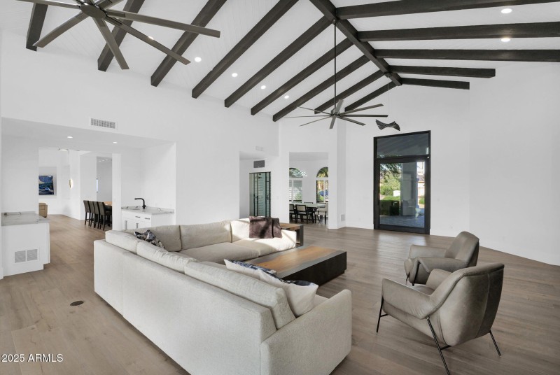 30-web-or-mls-P1415092