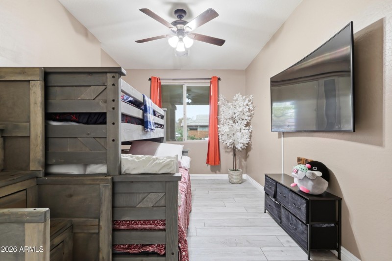 front den/4th bedroom