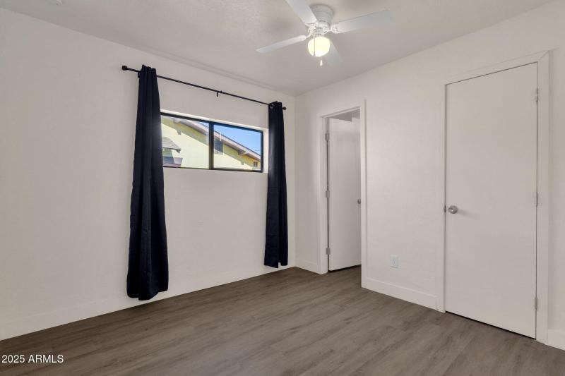 19-web-or-mls-329-n-17th-dr