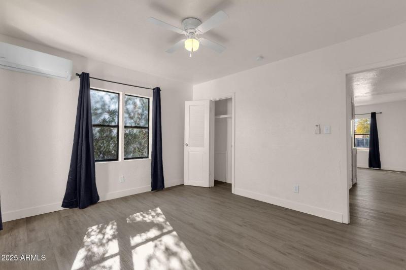 35-web-or-mls-329-n-17th-dr