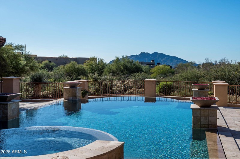 Black Mountain Views across the Pool