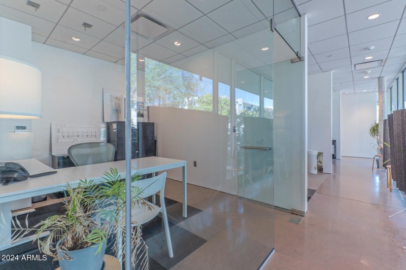 6901 East 1st Street-large-007-001-6901