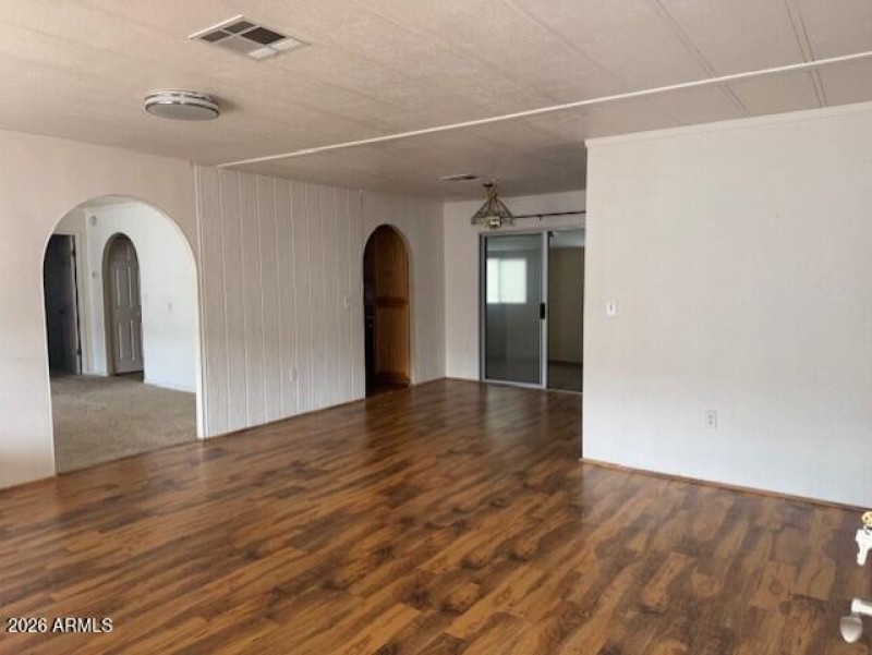 a4710ca6-3922-4986-8093-918e8941320b