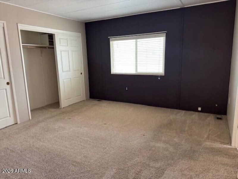 b9651ab5-f2d9-41c1-a413-cb0b6ec7b476