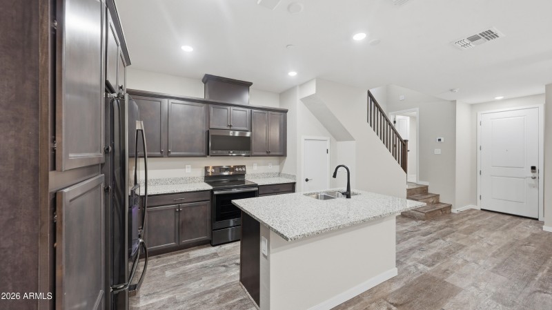 Reflecting_Walls_Real_Estate_Photography